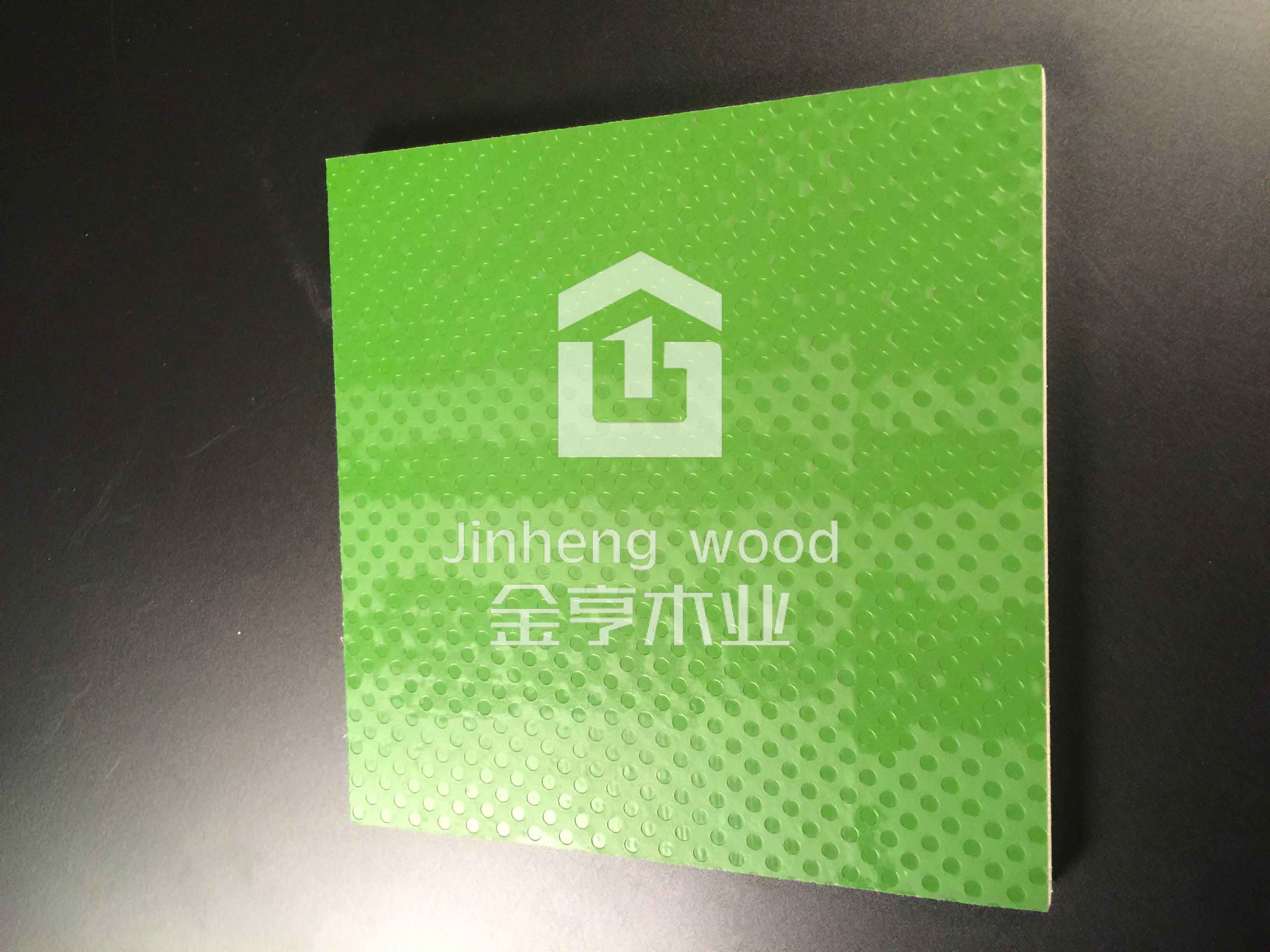 AG真人木业覆塑模板